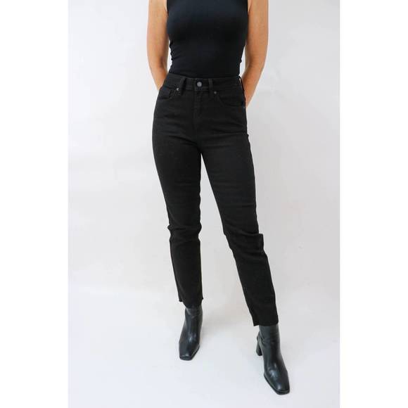 Just Black Jeans New Just Black Denim Cut Off Cropped Straight Leg Jean In Black Poshmark